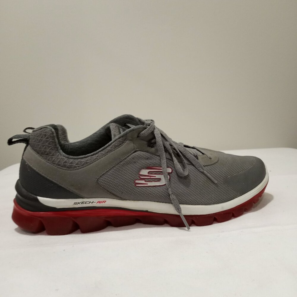 SKETCHERS AIR MENS ATHLETIC RUNNING SHOE GREY SIZE 13